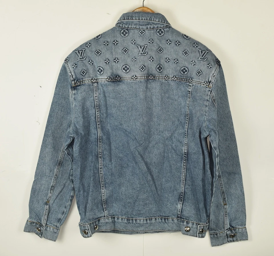 Chaqueta con monograma Louis Vuitton para hombre talla US L Foto 4 de 4