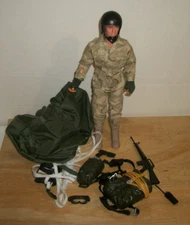 M & C Toy 1:6 World Peacekeepers: Airborne Trooper (HALO)