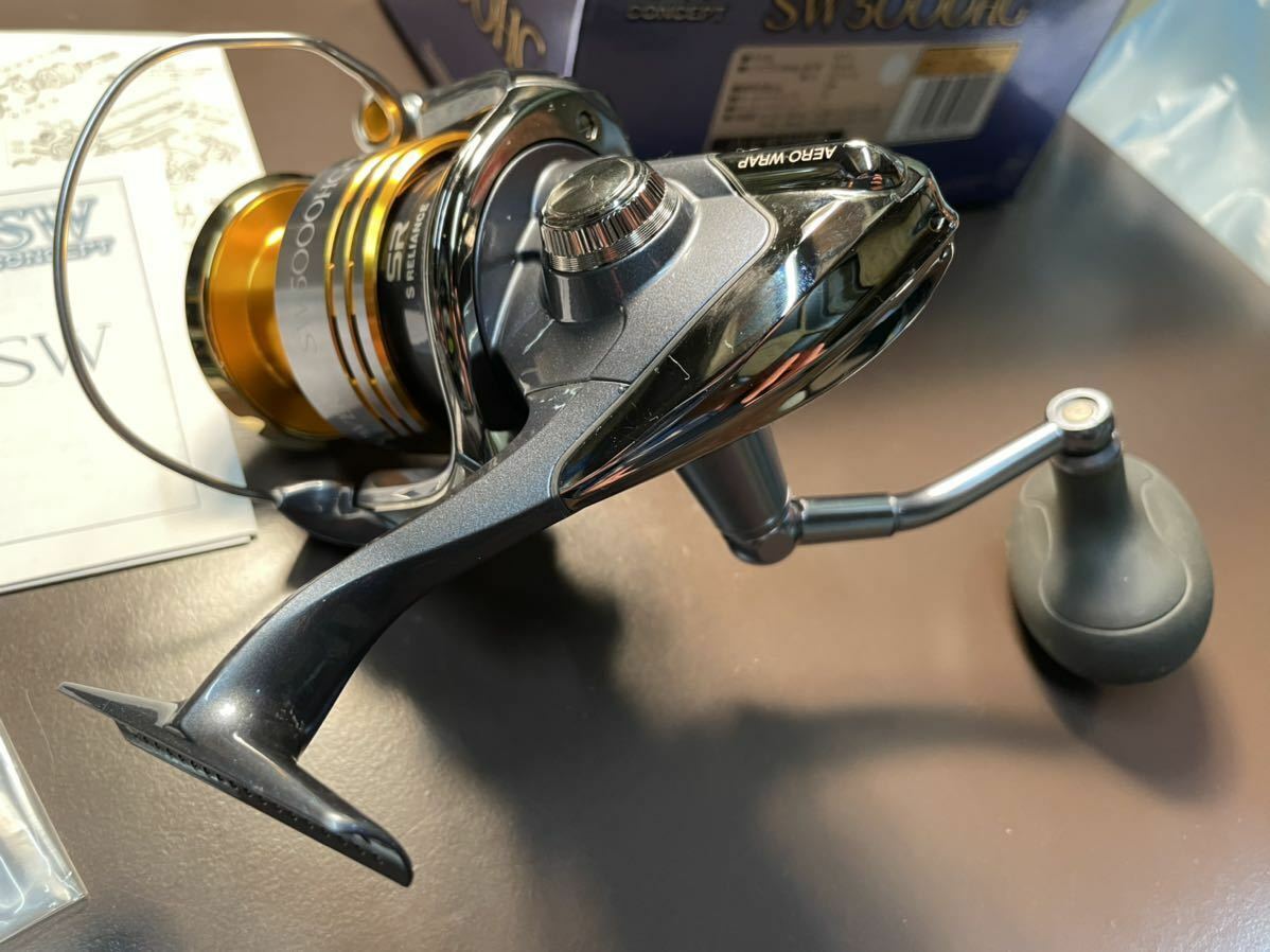 SHIMANO 09 Twin Power SW5000HG Spinning reel Used with Box SHIMANO 09 Twin Power SW5000HG Spinning reel Used with Box
