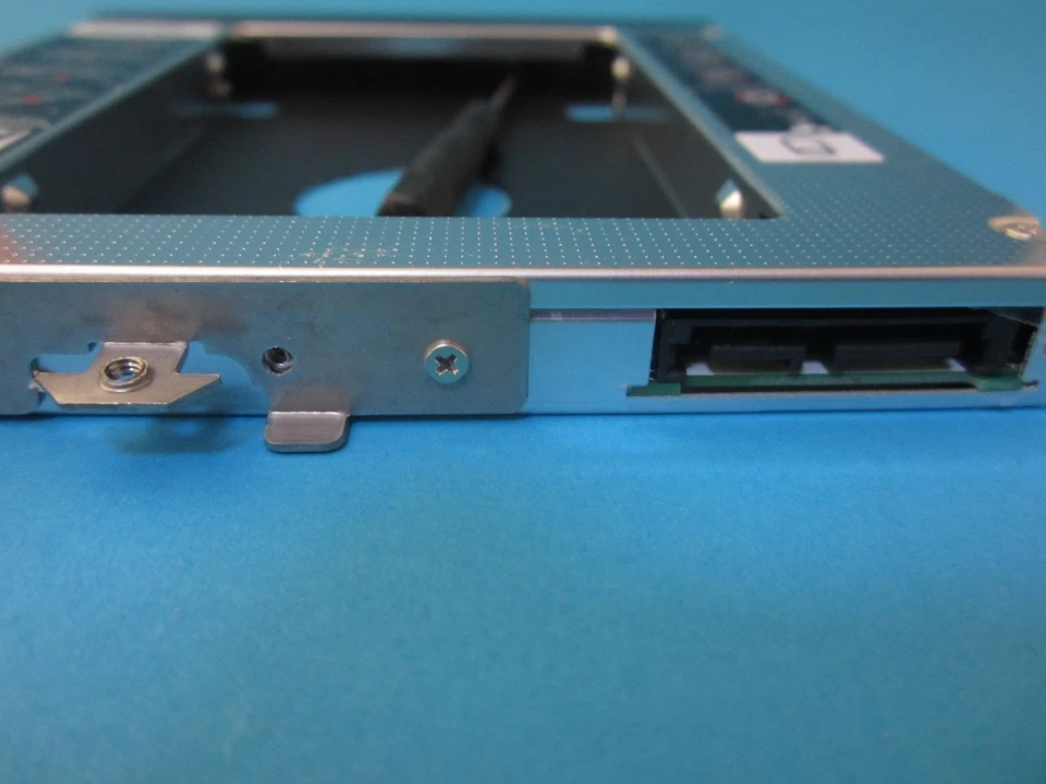 Ultrabay 2nd HDD SATA Adapter HP EliteBook 6530b 6930p 8440w 8540p 12.7mm - Image 3 of 4