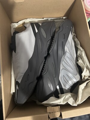 Size adidas Yeezy Boost 700 MNVN Geode 195740311520|