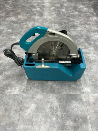 Makita 15 Amp 16-5/16" Corded Circular Saw(5402NA) (PD5030983)