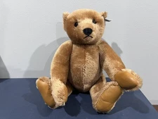 STEIFF BEAR Teddybear 1984 Collectors Edition Ear Button 0156/42