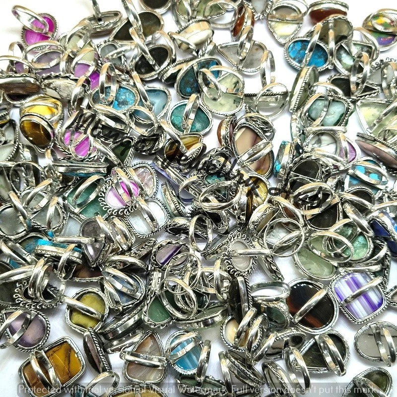 Joli lot de bijoux en vrac plaqué argent sterling 925 bagues grenat et pierre... - Photo 2/4