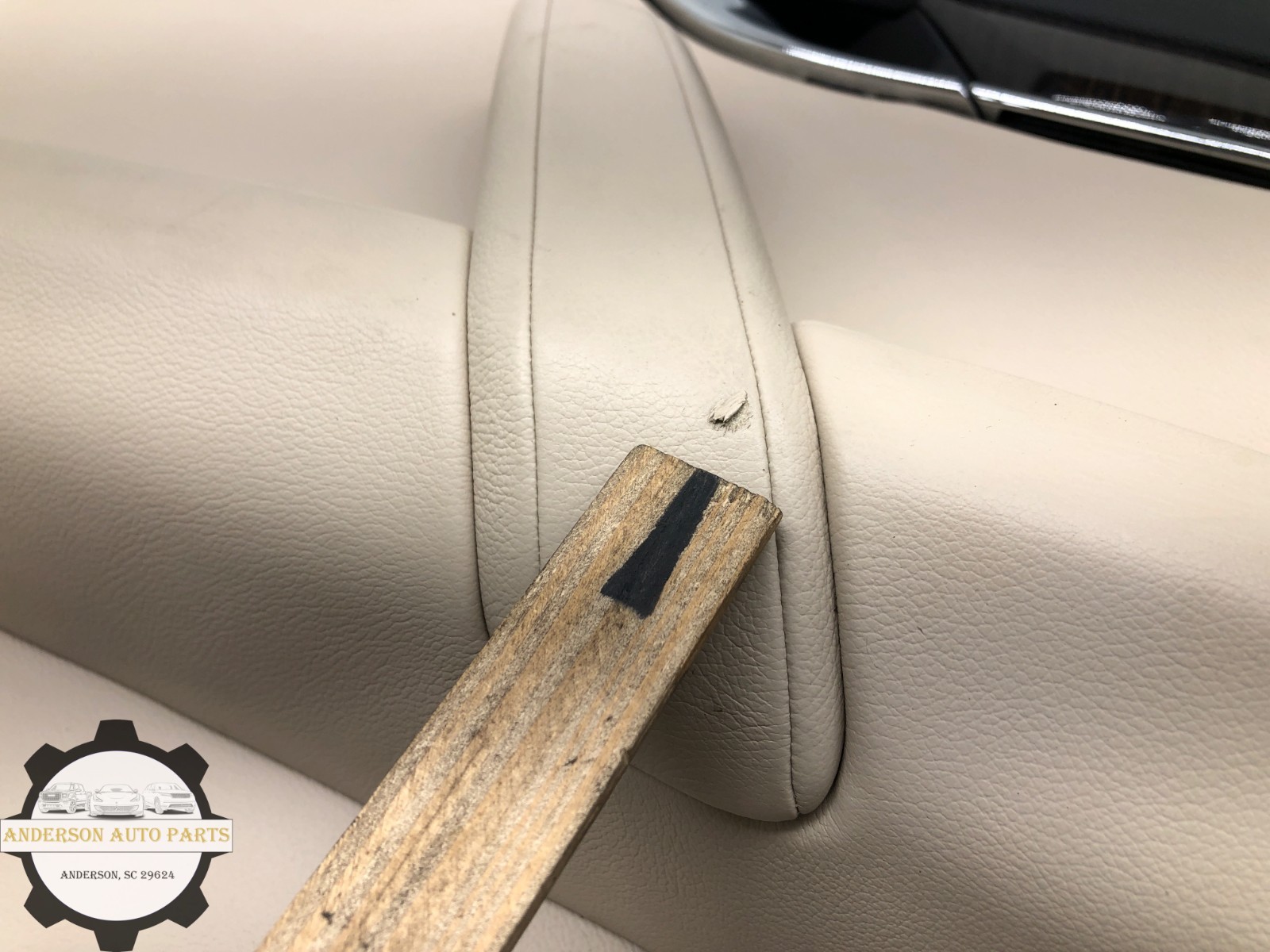 2014-2020 MASERATI QUATTROPORTE RIGHT PASS REAR INTERIOR DOOR PANEL OEM #NOTE