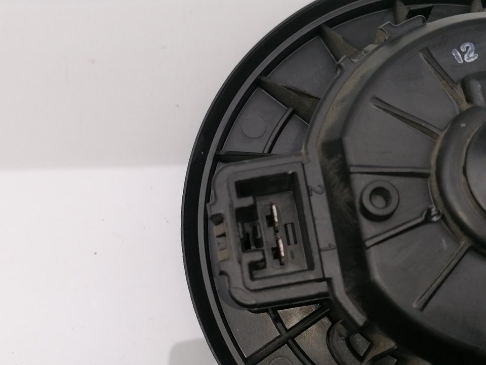 Photo 2/4