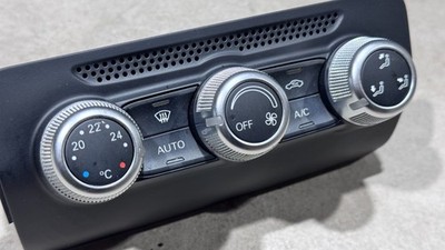   AUDI A1 8X Klimabedienteil Klima Bedienteil A/C Steuergerät 8X0820043A