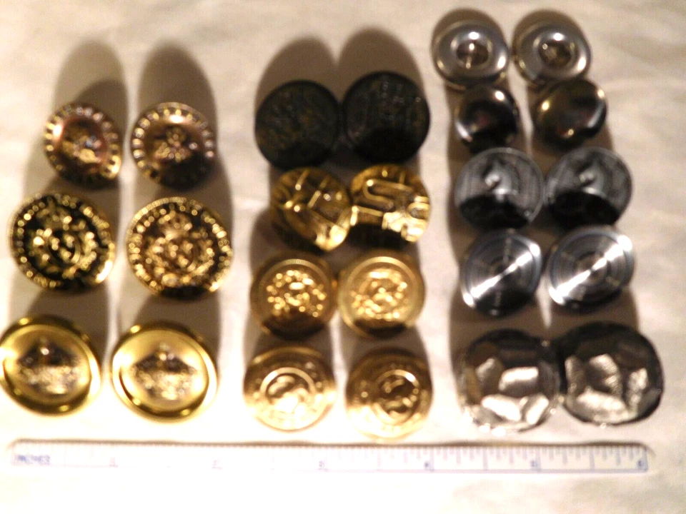 Lote de 12 pares de botones de metal color latón y plata vintage de 7/8 a 1" ~ corona, caballo Foto 2 de 4