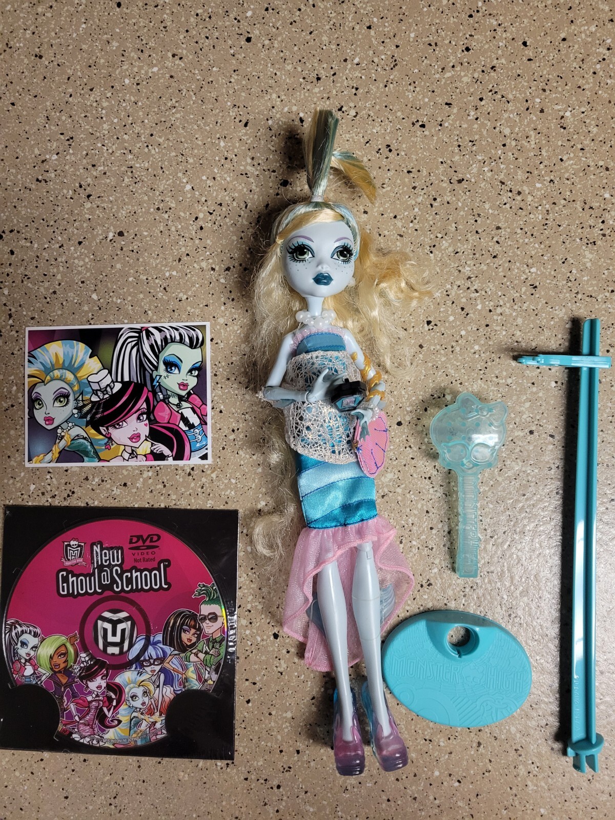 Monster High ~ Dawn of the Dance ~ Lagoona Blue Doll ~ 2011 #W2145
