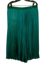 NWT Women s Green pleaded wrinkle loose fit midi skirt