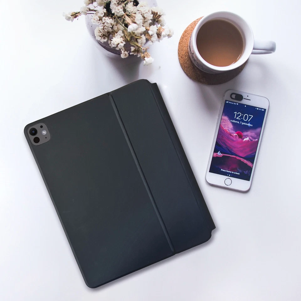 iPad Pro 11" (M4) Magnetic Bluetooth Keyboard 7 Color Backlit Keys  & Trackpad - Image 2 of 4