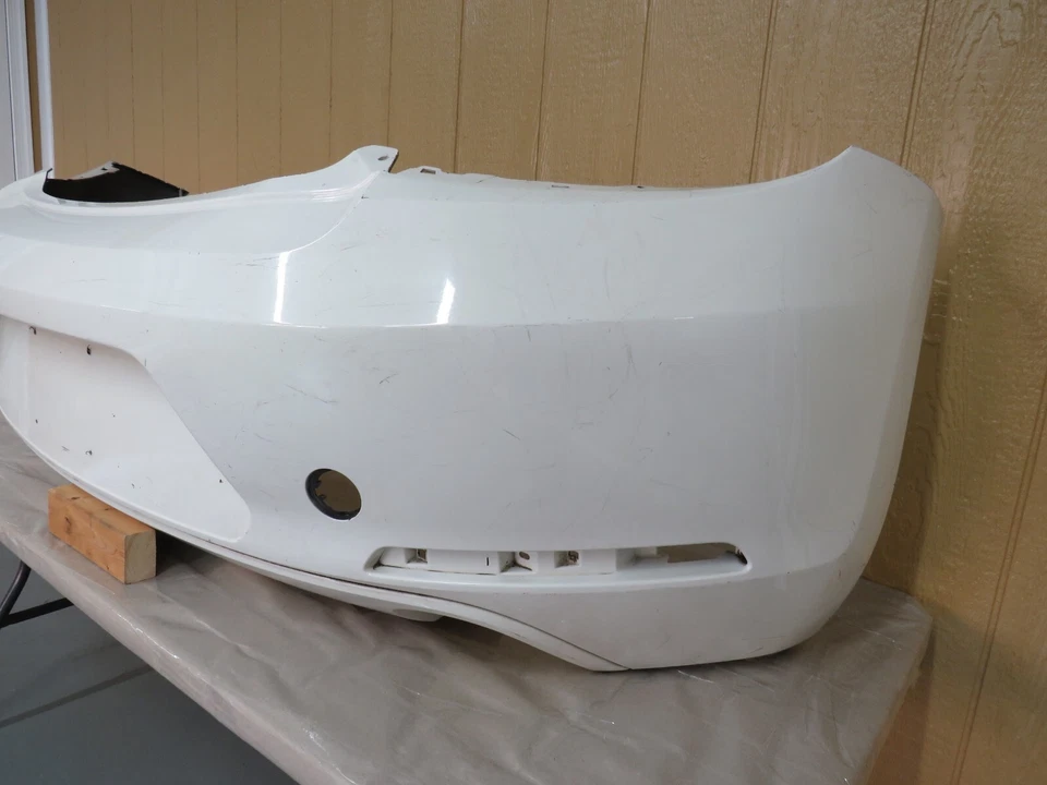 2012-2013-2014-2015 VOLKSWAGEN BEETLE REAR BUMPER COVER W/LOWER VALANCE (OEM) Foto 3 de 4