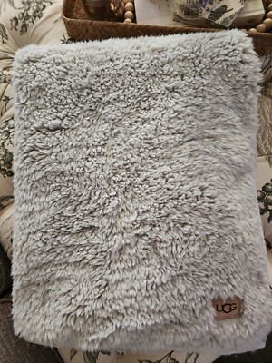 UGG Blakely Luxury Baby Throw Blanket 41
