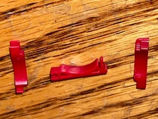 Victorinox ACCESSORY PARTS KIT 58mm Knives: 3 LED LIGHT BATTERY DOORS - RED