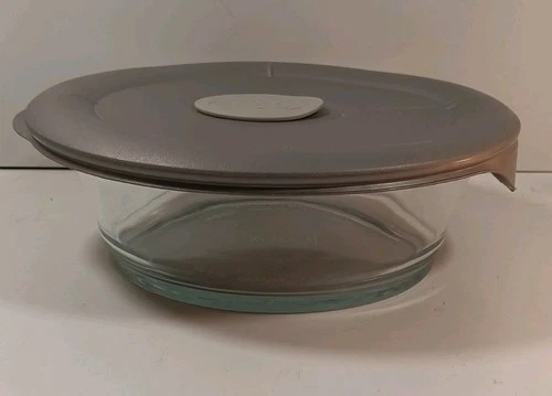 Pyrex Glass Oval Bowl 3 2/3 cup 8500 With Gray Vented Lid