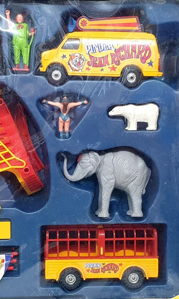 Corgi Diecast & Plastic Gift Set No. 48 - Jean Richard Circus - Image 4 of 4