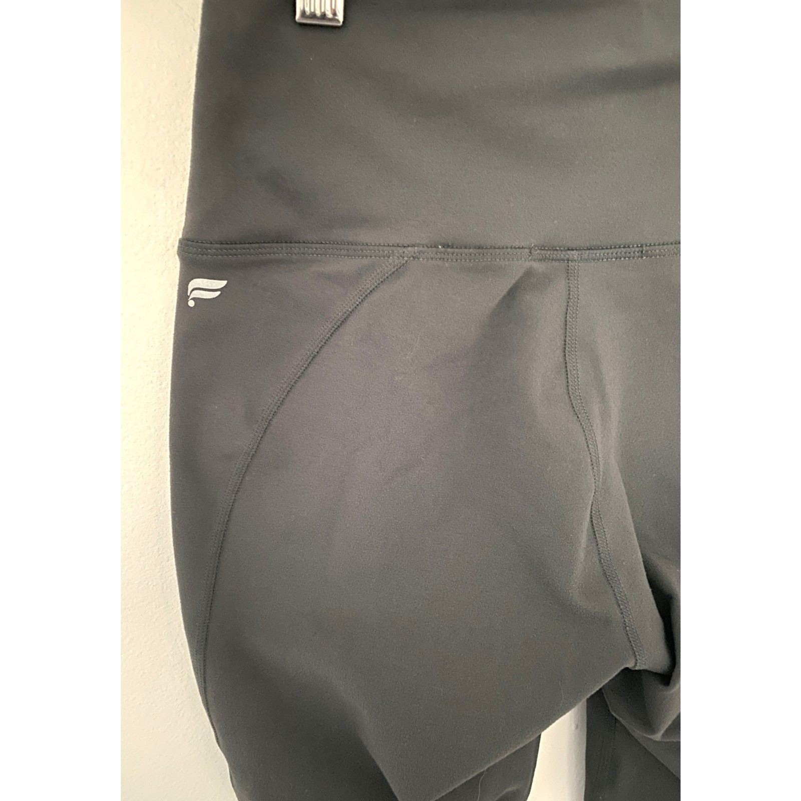 Fabletics Powerhold Solid Dark Gray Capris Stylis… - image 4