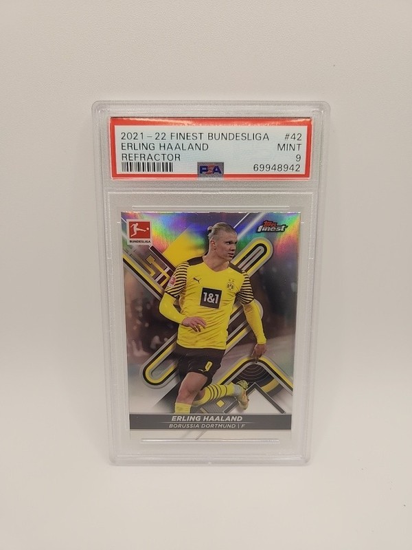 2021 TOPPS FINEST #42 ERLING HAALAND REFRACTOR PSA 9 BORUSSIA DORTMUND