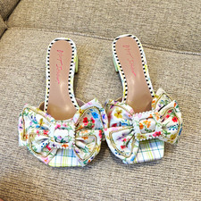 Betsey Johnson Women's Bow Beaded Slide Sandals US 8.5 Garnet Natural Ditsy