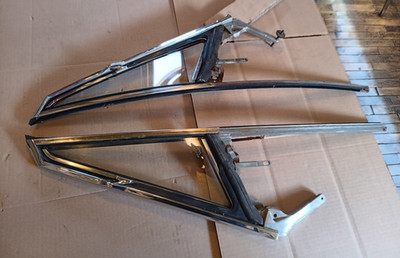 65 66 Chevy Olds full size car 2 door hardtop clear vent wing window assemblies