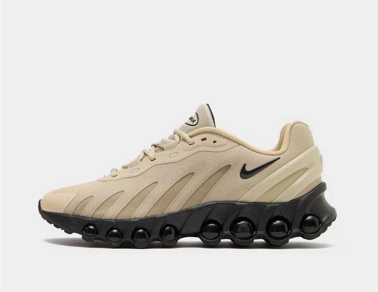 Nike Air Max Dn8 Men's Shoes in Beige