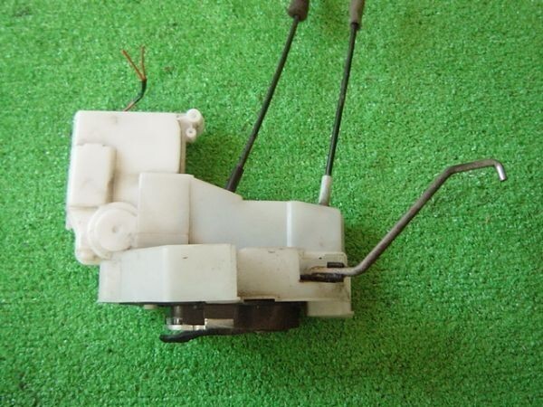 Mayu　L×2 MAZDA MPV LY3P Genuine Door Latch Lock Actuator Front LH L206-58