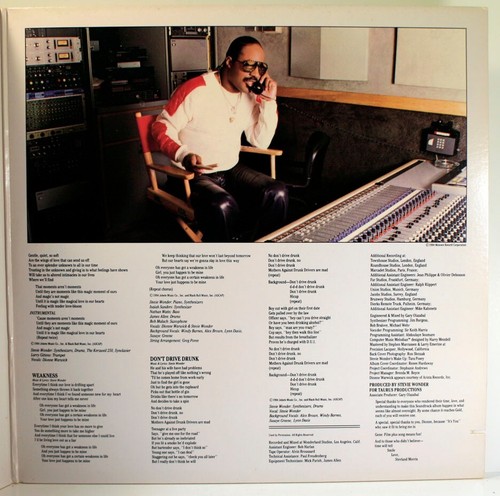The Woman in Red Original Motion Picture Soundtrack LP Gatefold - Picture 6 of 7