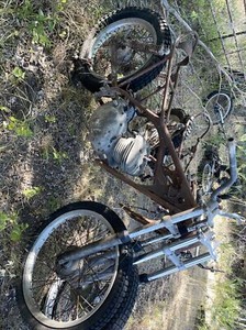 yamaha motorcycles, (2) #493-100320; 434-009987 (250cc ) Pair