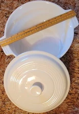12 inch covered cassarole dish with lid