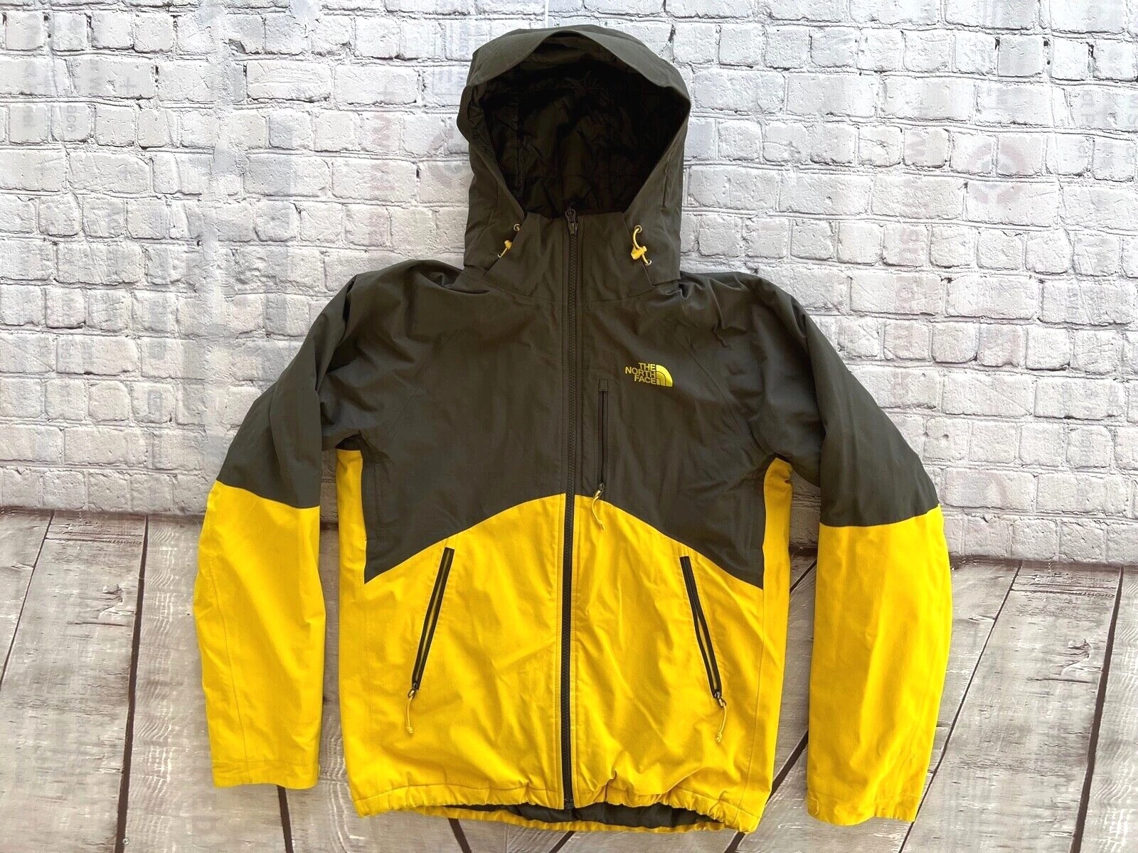 Mens The NORTH FACE Yellow Salire Insulated Zip Sweater Hoody Jacket Small