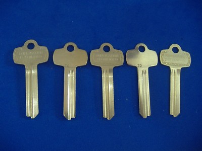 LOT OF FIVE NICKEL SILVER FITS BEST KEY BLANKS FOR '' TD ''  KEYWAY