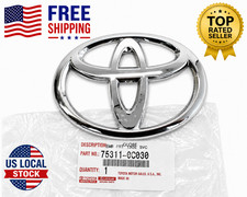 Genuine Oem Toyota Tundra Sequoia Chrome Front Grille Logo Emblem 75311-0c0306