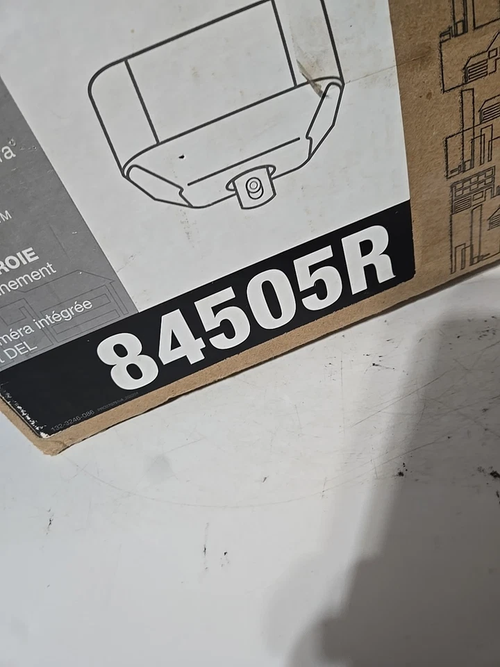 LiftMaster Secure View Ultra-Quiet Belt Drive Smart Opener with Camera and Dual - Image 4 of 4