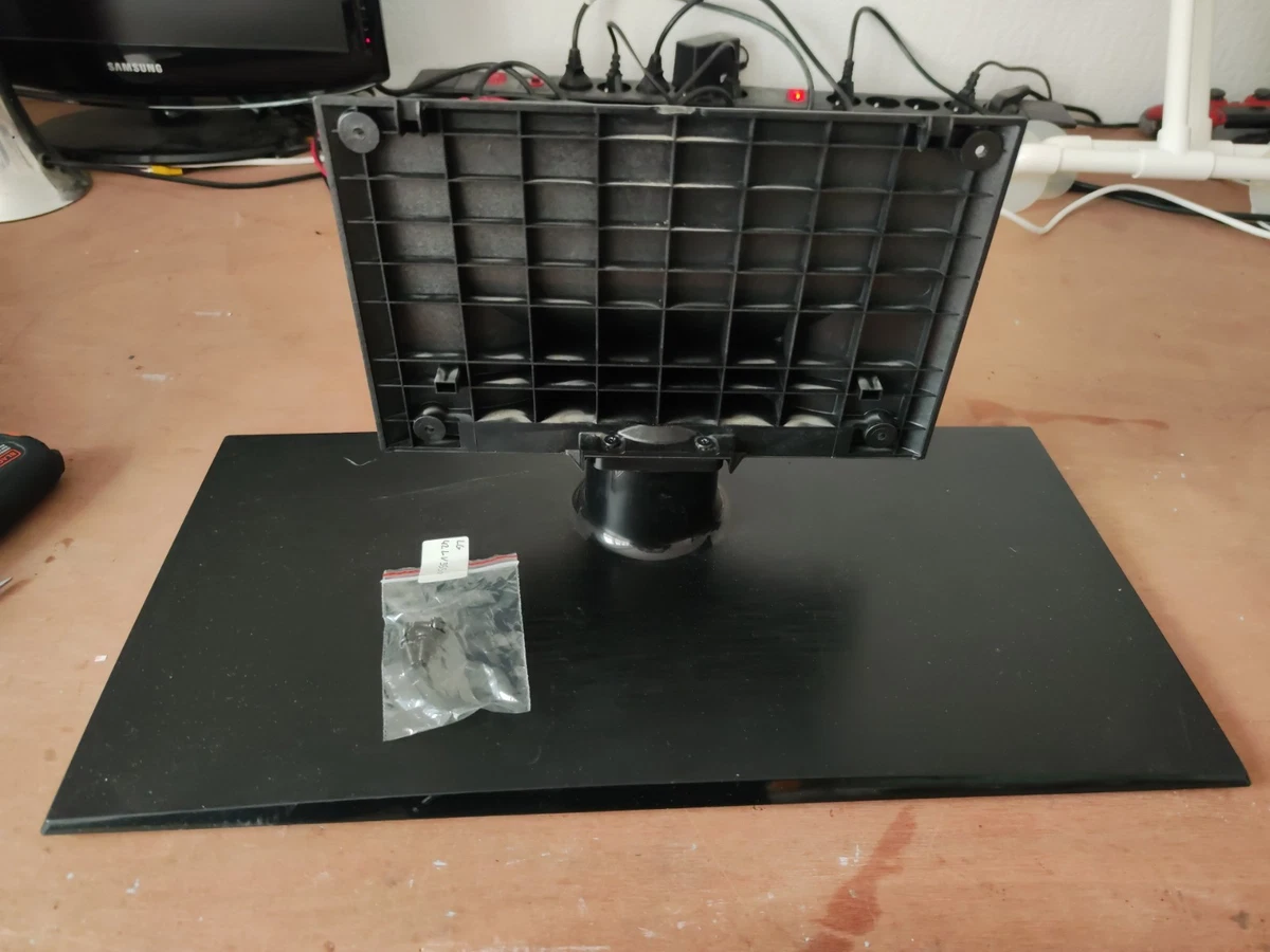 Pied De Support Pour TV LG 55LB650 Et 55LB580 – Base D’occasion En Bon état