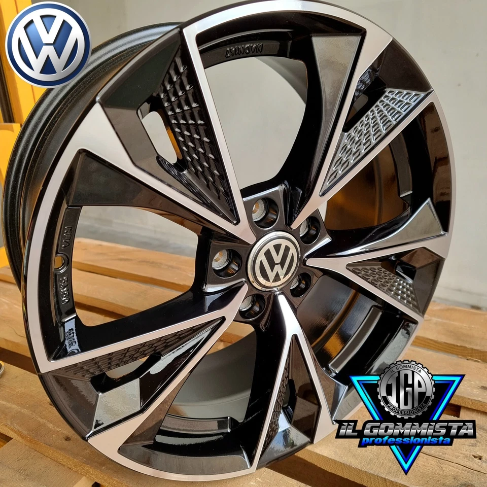 RS5 KIT 4 Cerchi In Lega 17" Compatibili con Volkswagen Golf 5 6 7 8 GTD GTI 1K - Immagine 3 di 4