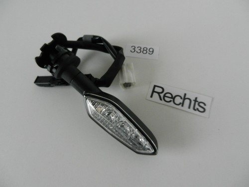 Original Yamaha YZF R1 M RN32 Indicator right 2015 15 Turn Signal Flasher - Picture 2 of 3