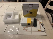 EEEKit 1080p Portable LED Mini Projector - White/Yellow