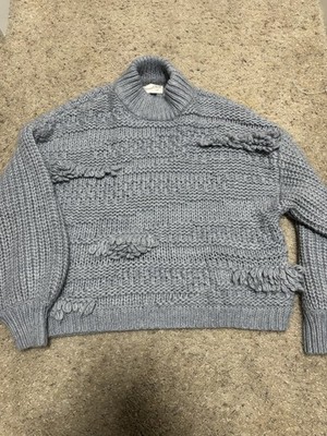 Universal Thread Women s Sweater Size Large Blue Gray Chunky Knit Fringe  