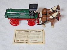 Ertl 1893 Horse Drawn Diecast Tankwagon Bank Amoco Crown Gasoline Standard Oil