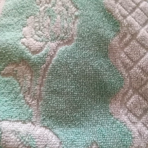 Asciugamano da bagno Martex verde menta e bianco - Foto 5 di 6