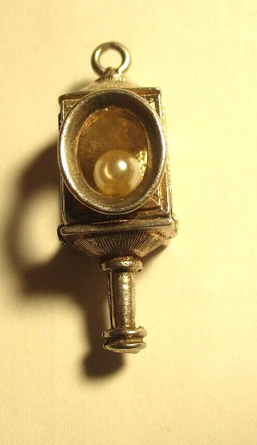 CIONDOLO BRACCIALE ARGENTO STERLING CIONDOLO GRANDE LAMPADA COACH CON PERLA