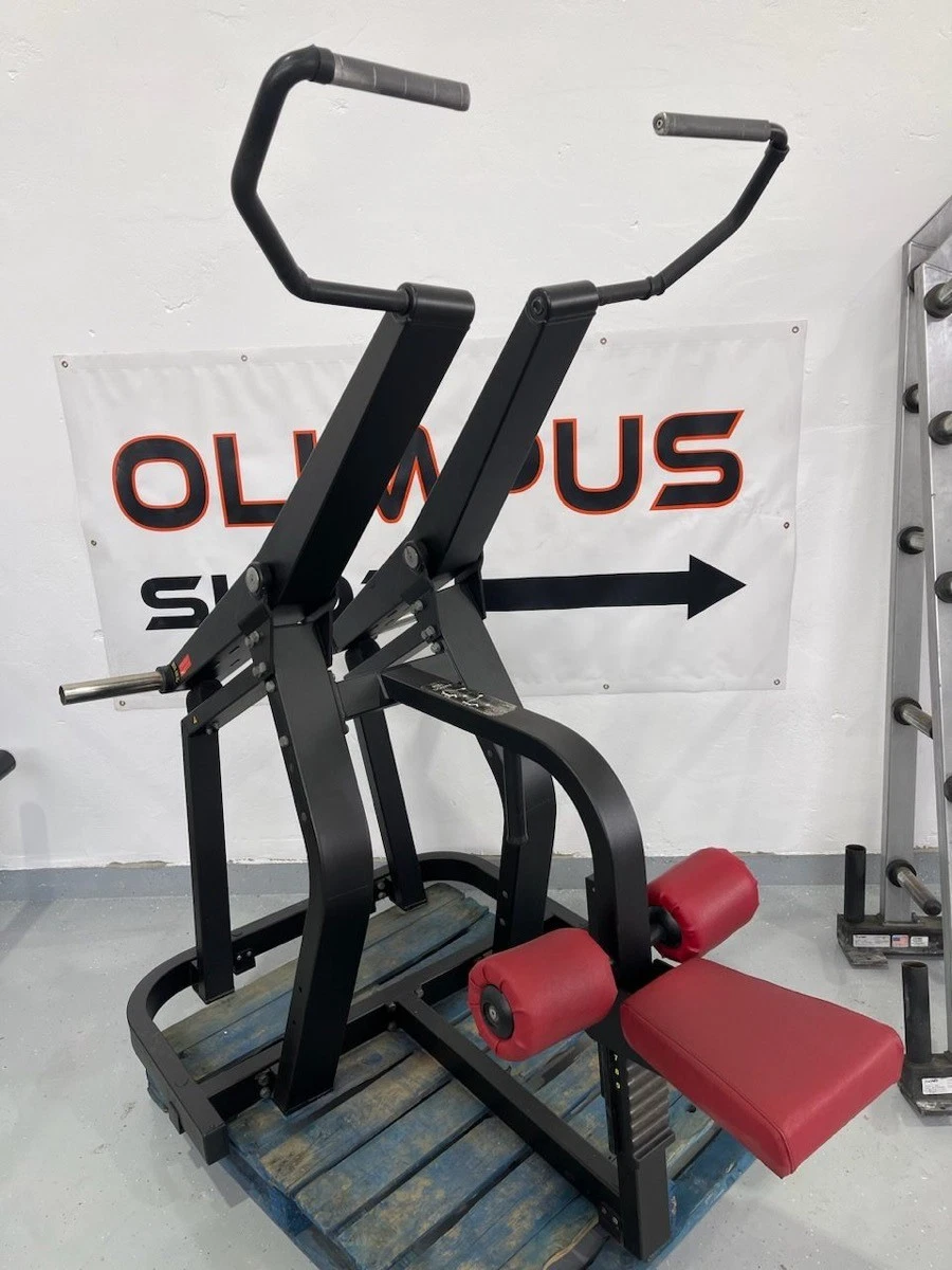 Technogym Pure Strength LAT PULLDOWN