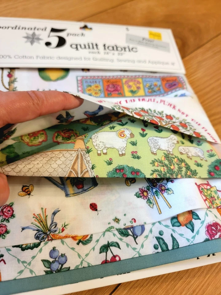 VTG Fabri Crafts Quilt Fabric Lot of 5~Patriotic, Apple, Giraffe, Gardening - Image 4 of 4