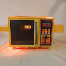 Vintage 1983 Kenner Betty Crocker Easy-Bake Dual-Temp Oven  WORKS 
