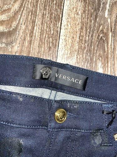 2014 Versace Runway Different Faces of Medusa Logo Straight Jeans 34x35 NWT RARE - Picture 5 of 9