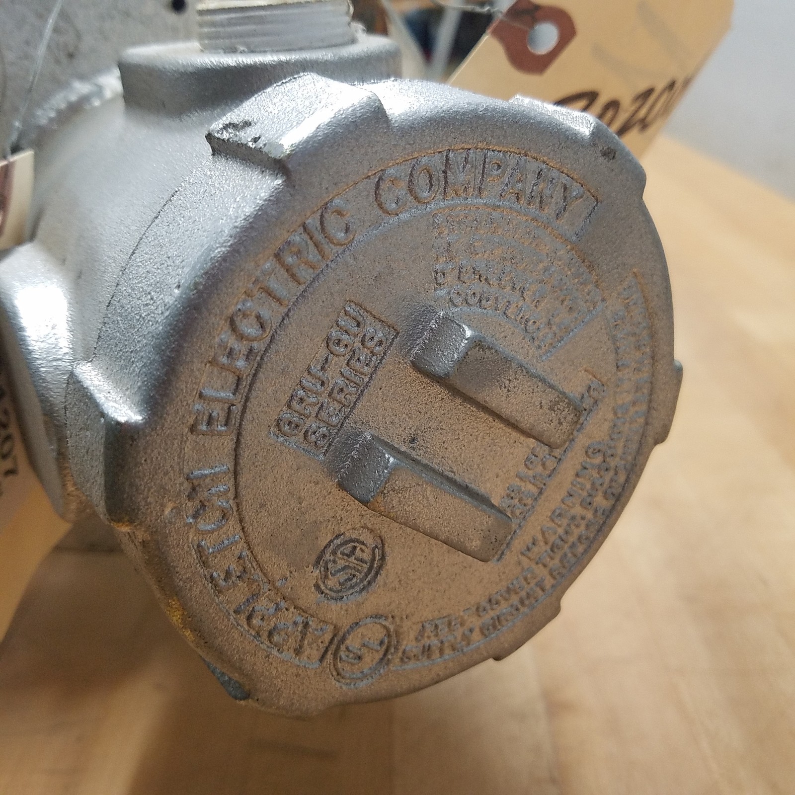 Chromalox NWH-3625E2 NWH Series Water Heater With AR-215LT Thermostat - USED