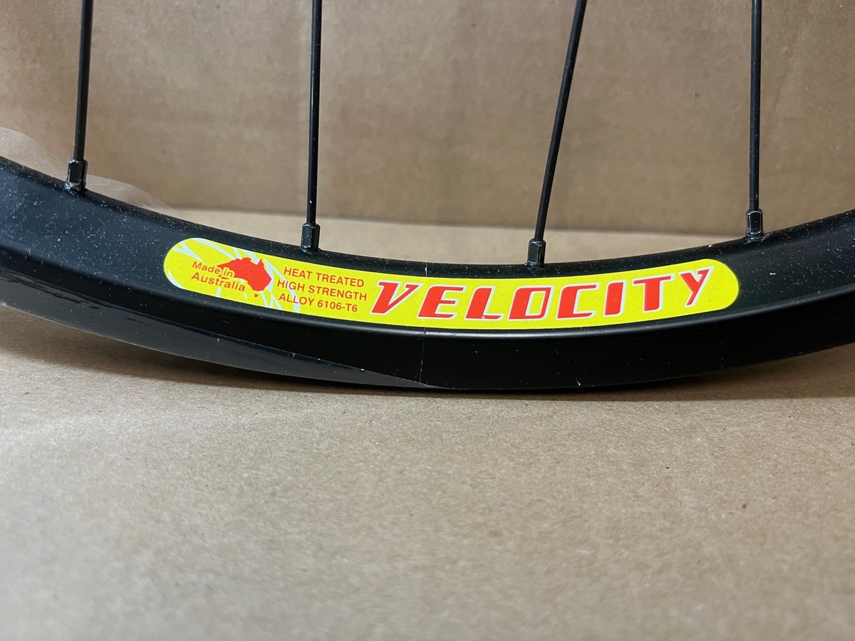 Velocity Cliffhanger Mountain Wheelset 26