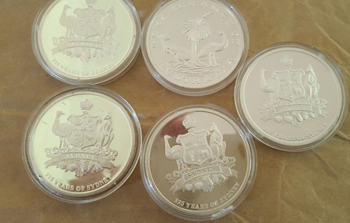 set of 5 silver Flex 225 Years Of Sydney Hyde Park Barracks Medallion - Bild 5 von 7