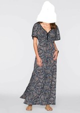 MAXIKLEID NEU Gr. 40 42 44 LANGES KLEID FLÜG...