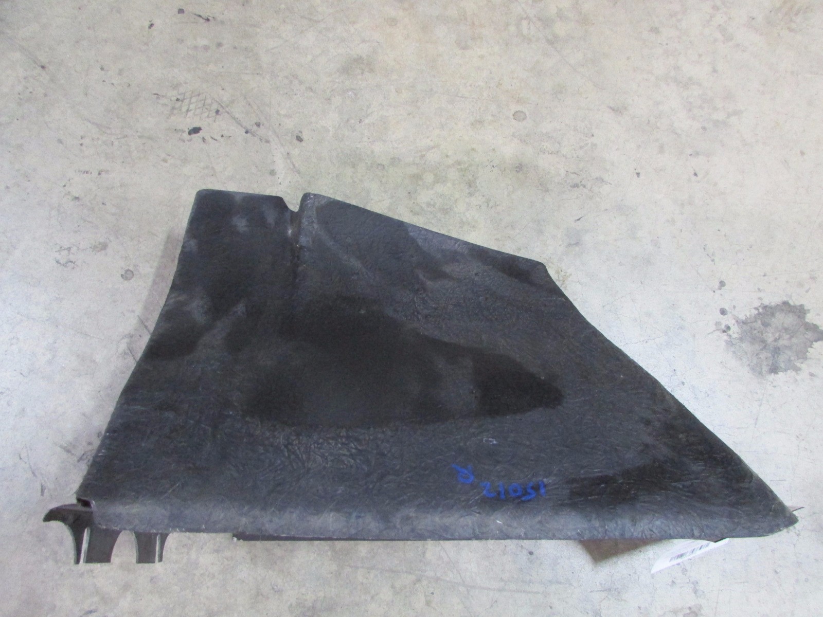 Ferrari 355,RH,Right Quarter Panel Air Duct, Used P/N 64525700